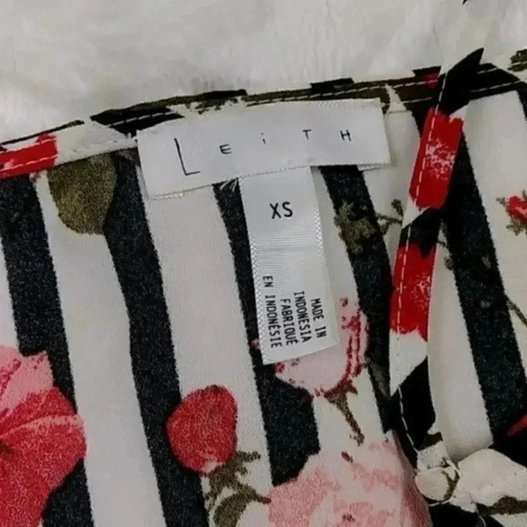 Leith Boho Cottagecore Striped Crop Top - Picture 5 of 11